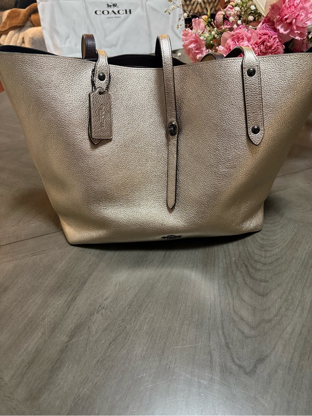 Coach metallic market tote large